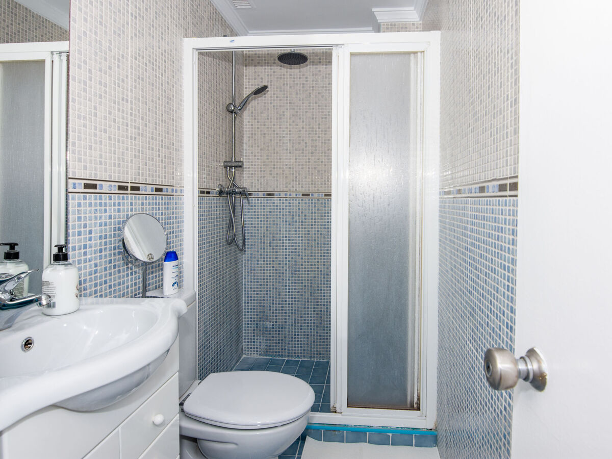 Appartement Eurosol 3 chambres, 300 m plage - Photo 13