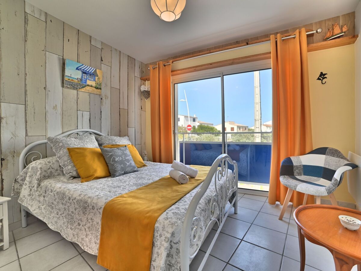 Appartement à 50 m de la plage, piscine, vue mer partielle - Photo 11