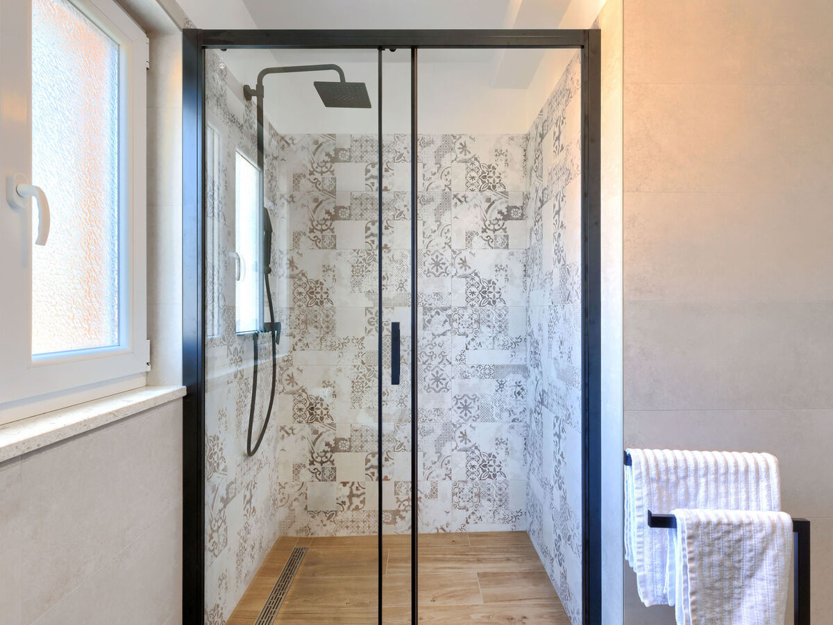 Maison Kosić avec piscine privée à Trget - Photo 9
