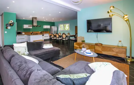 Maison 5 chambres avec piscine privée et vue Mont Ventoux : photo 3