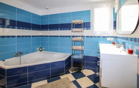 Maison 5 chambres avec piscine privée et vue Mont Ventoux : photo 39