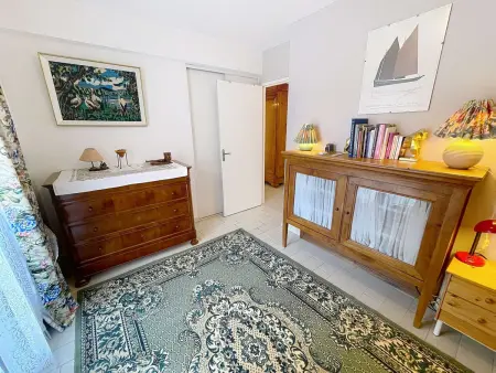 Appartement PMR avec Terrasse au Cœur de Granville, Proche Plage et Port - Photo 13