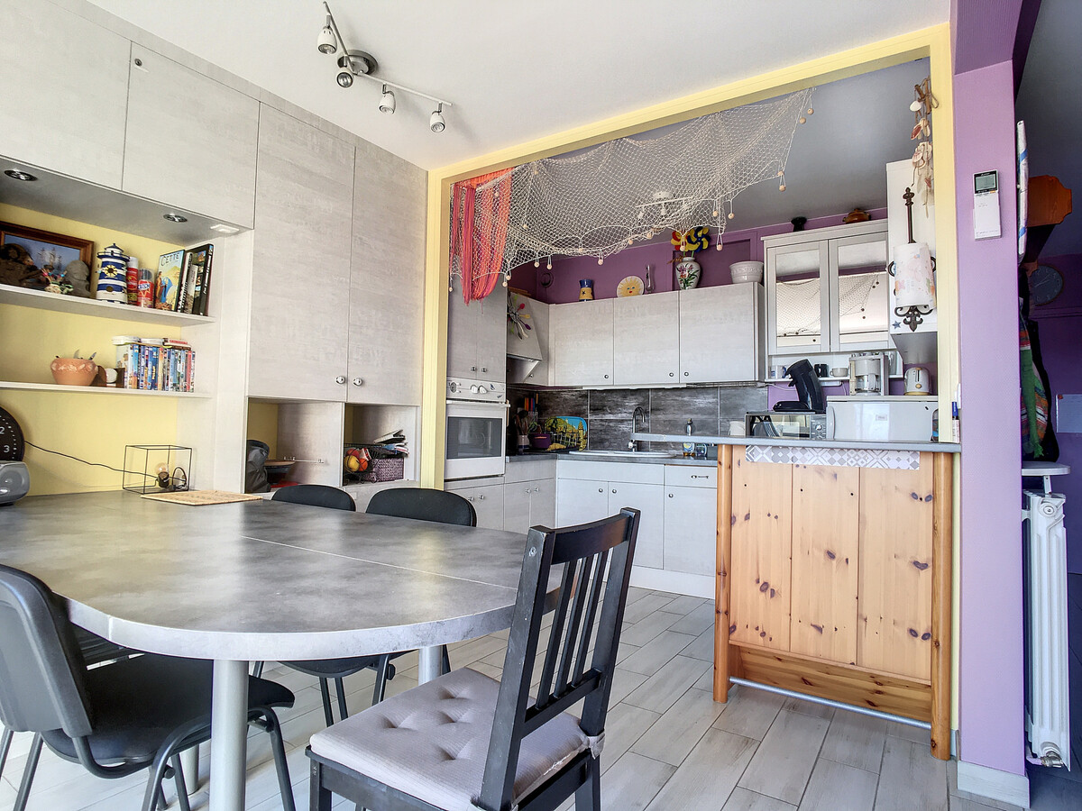 F2 cabine climatisé, terrasse 25m², garage à Carnon - Photo 6