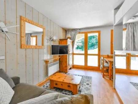 Location appartement à Courchevel 1550, Appartement rénové 2 pièces, proche piste ski, parking inclus