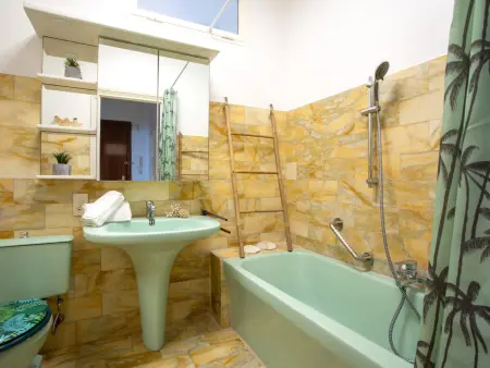 Le Corail – Studio 30 m² vue mer, terrasse sud à Villeneuve-Loubet : photo 11