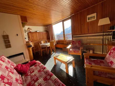 Appartement Chaleureux Centre Station avec Balcon - Photo 2