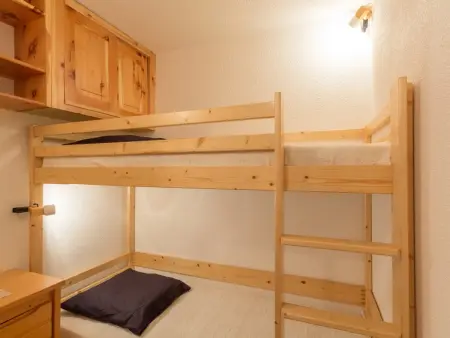 Studio cabine rénové près des pistes avec balcon - Photo 3