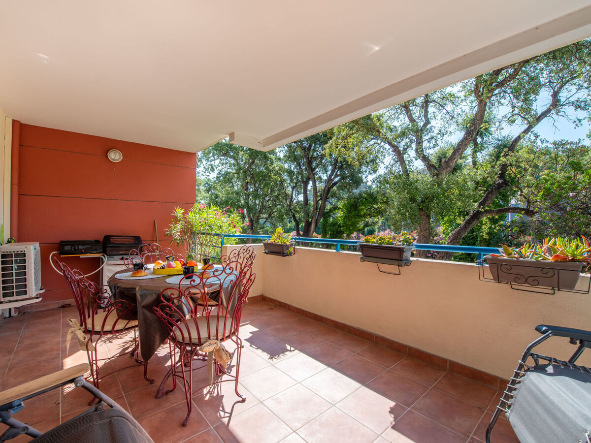 Apt 2 pièces 62 m² sud à Cavalaire, terrasse couverte - Photo 14
