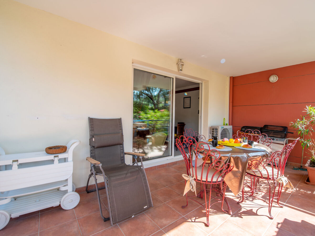 Apt 2 pièces 62 m² sud à Cavalaire, terrasse couverte - Photo 15