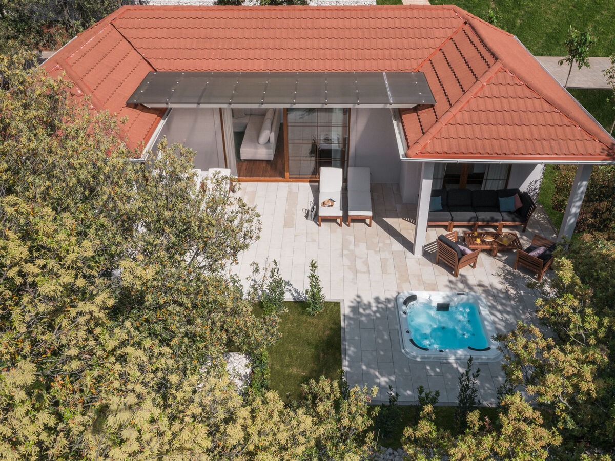 Villa moderne au bord de la mer avec bain à remous - Photo 53