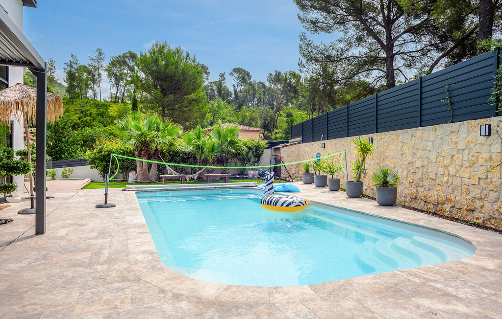 Maison 8 personnes à Gémenos - Photo 2
