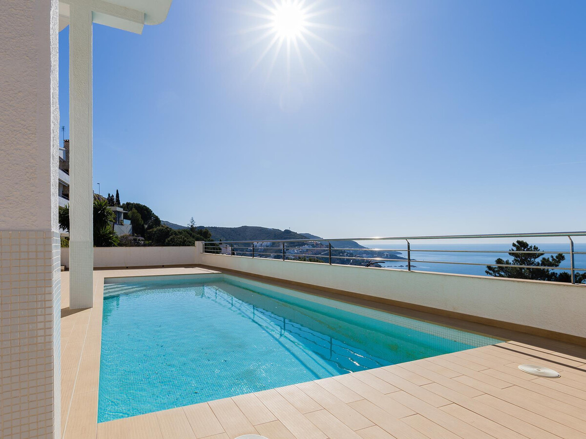 Appartement rénové, terrasse 30 m² vue baie à Roses - Photo 22