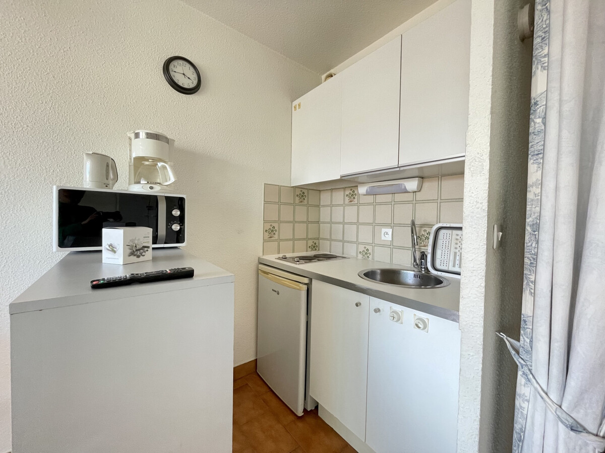 Studio-cabine 19m² avec parking à Sète, 600m plages - Photo 6