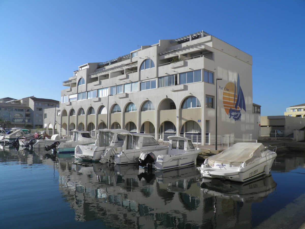 Studio-cabine 19m² avec parking à Sète, 600m plages - Photo 9