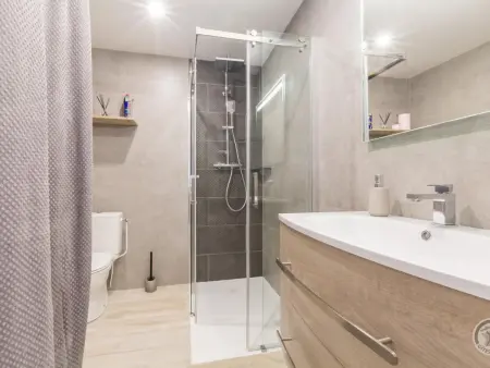 Maison en pierres avec cour à Créances - Photo 6