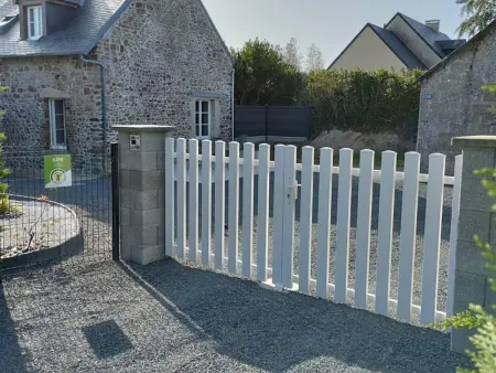 Maison en pierres avec cour à Créances - Photo 18