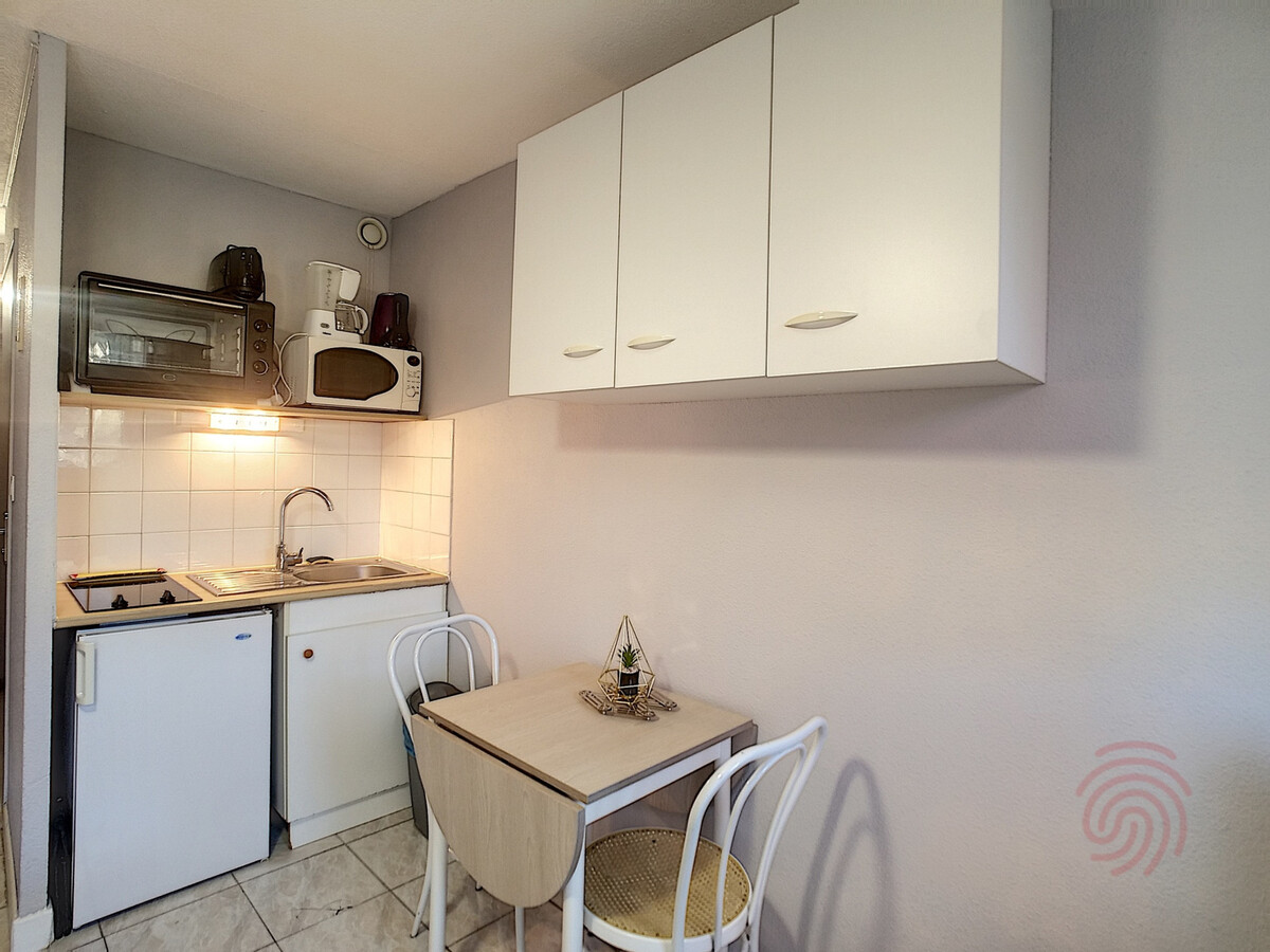 Studio 17 m² balcon vue ruisseau - Lamalou-les-Bains - Photo 5