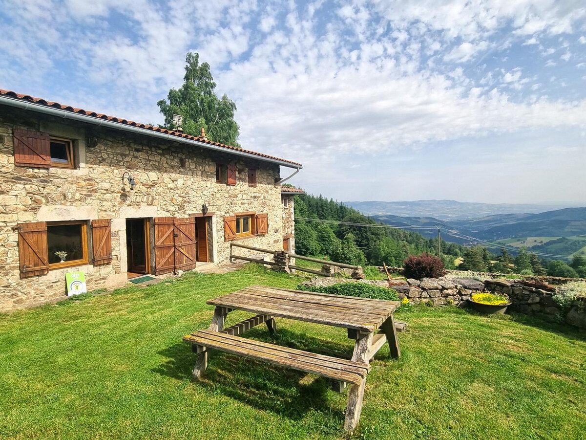 Gîte 100m² Pilat : 6 pers, poêle, vue vallons - Photo 3