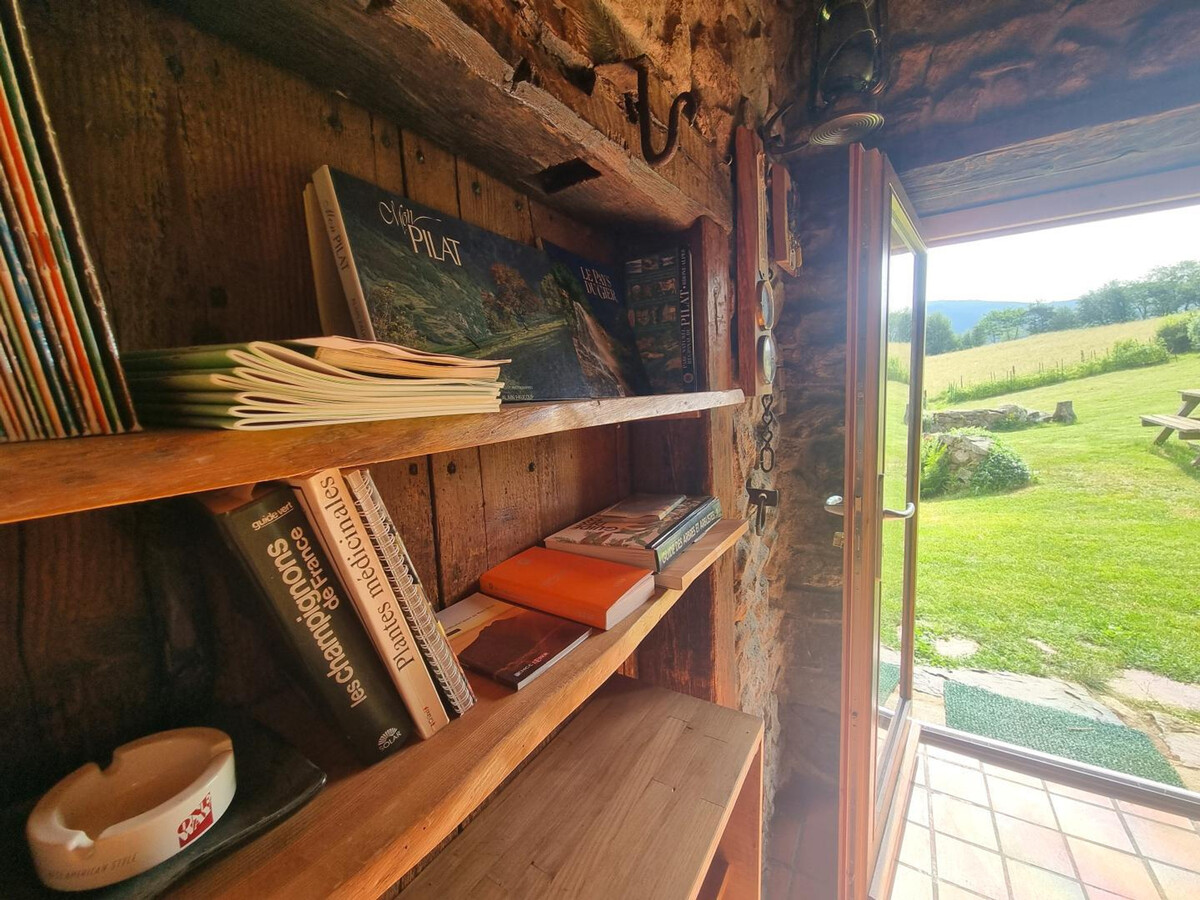 Gîte 100m² Pilat : 6 pers, poêle, vue vallons - Photo 11