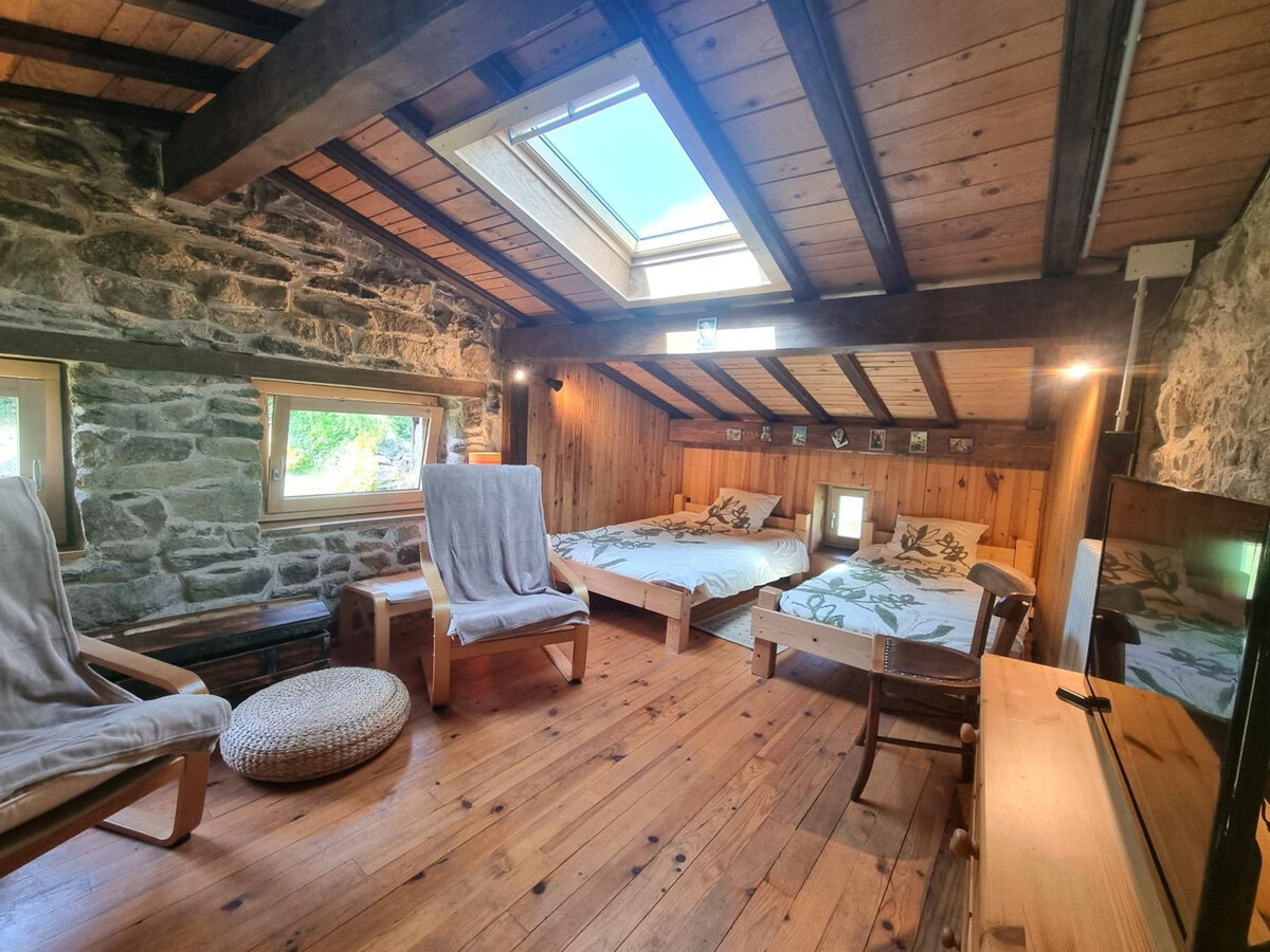 Gîte 100m² Pilat : 6 pers, poêle, vue vallons - Photo 15