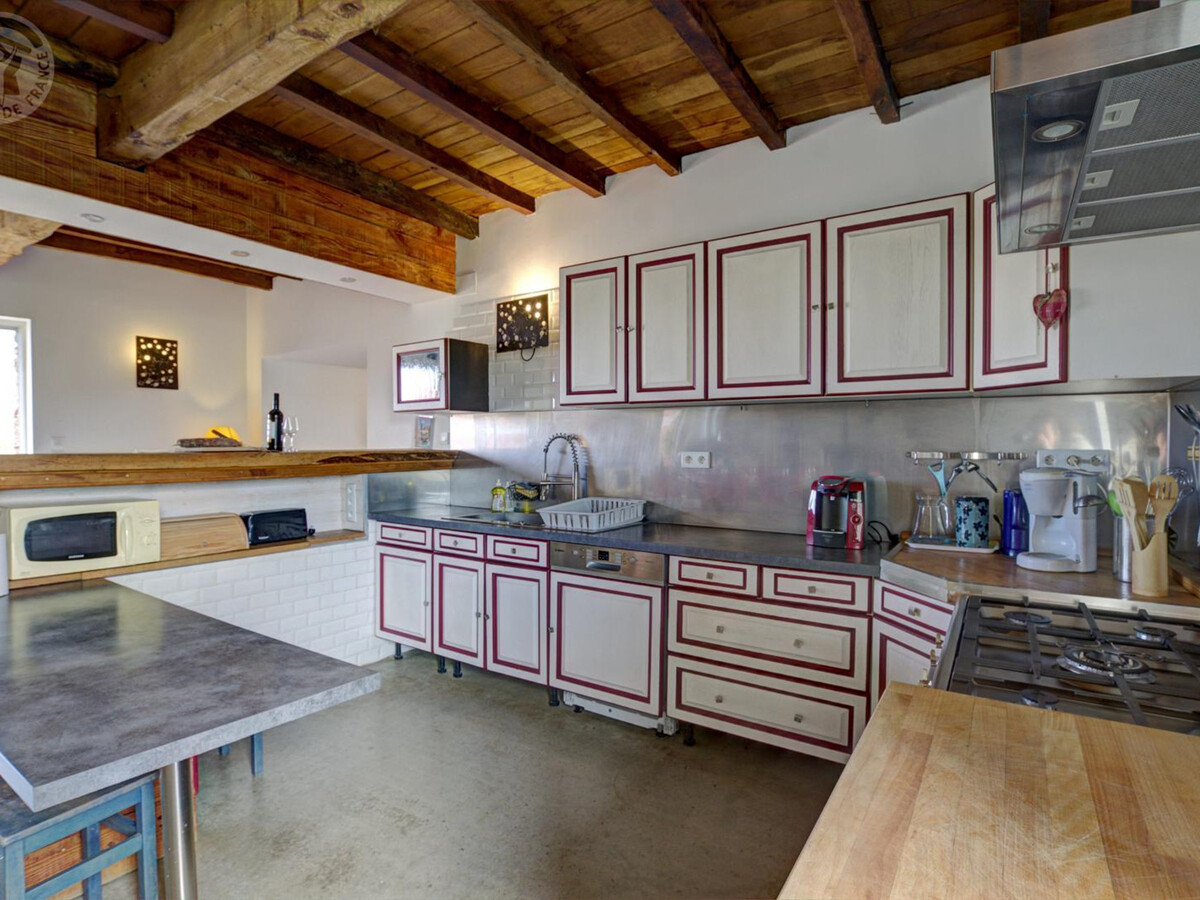 Gîte 10 pers. en campagne avec piscine et spa à Néronde - Photo 7