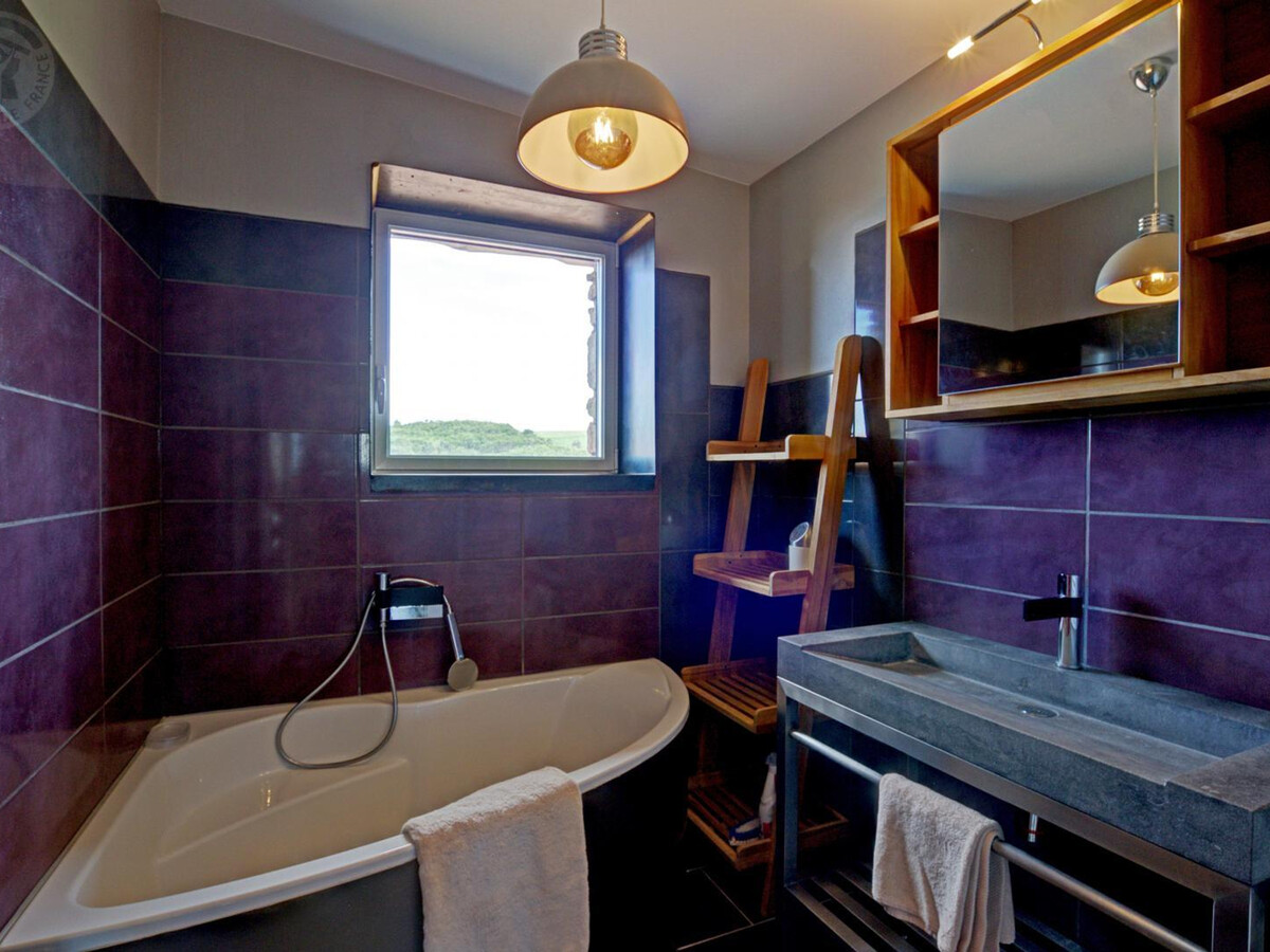 Gîte 10 pers. en campagne avec piscine et spa à Néronde - Photo 24