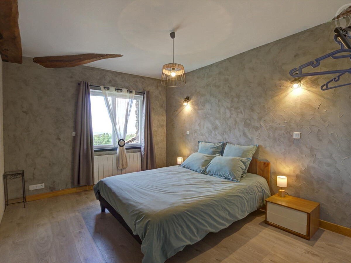 Gîte 10 pers. en campagne avec piscine et spa à Néronde - Photo 25