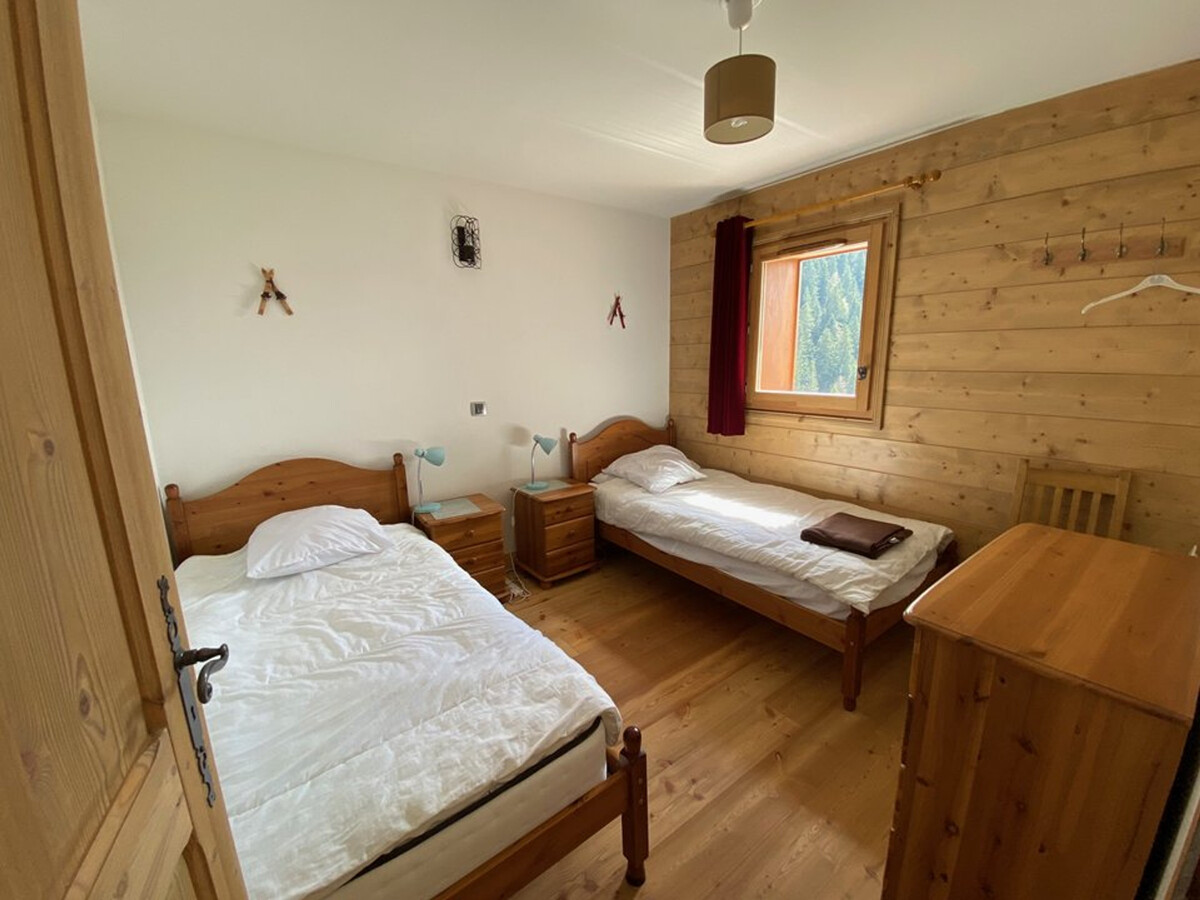 Appartement 6 pers. avec terrasse, jardin et piscine chauffée à Crest-Voland - Photo 5