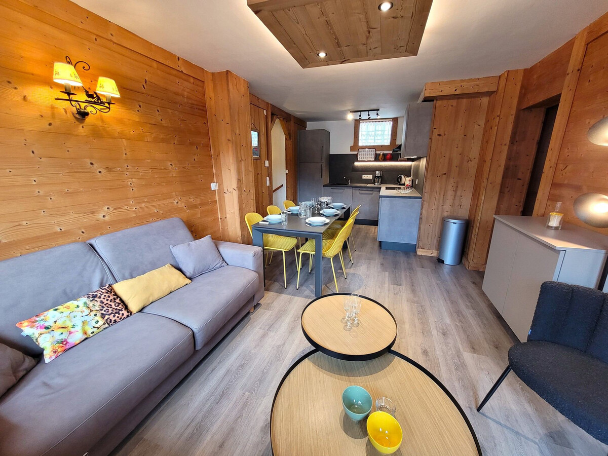 Appartement 6 pers. rénové, centre Les Gets, balcon Est - Photo 2