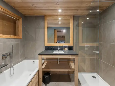 Chalet neuf près des pistes, animaux acceptés, Chalet 12 personnes à Saint Martin de Belleville - Photo 7