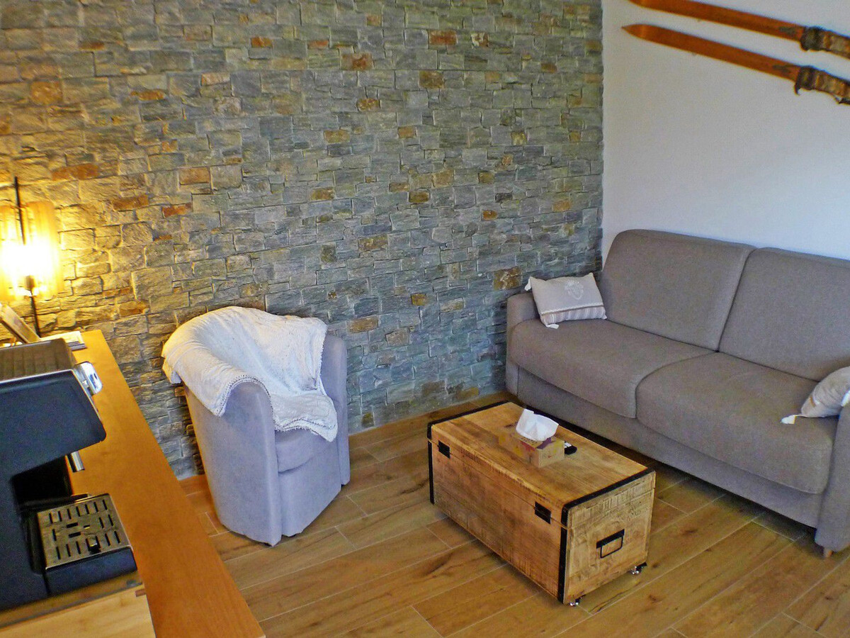 T2 rénové 37 m² avec terrasse 16 m², parking à Samoëns - Photo 3
