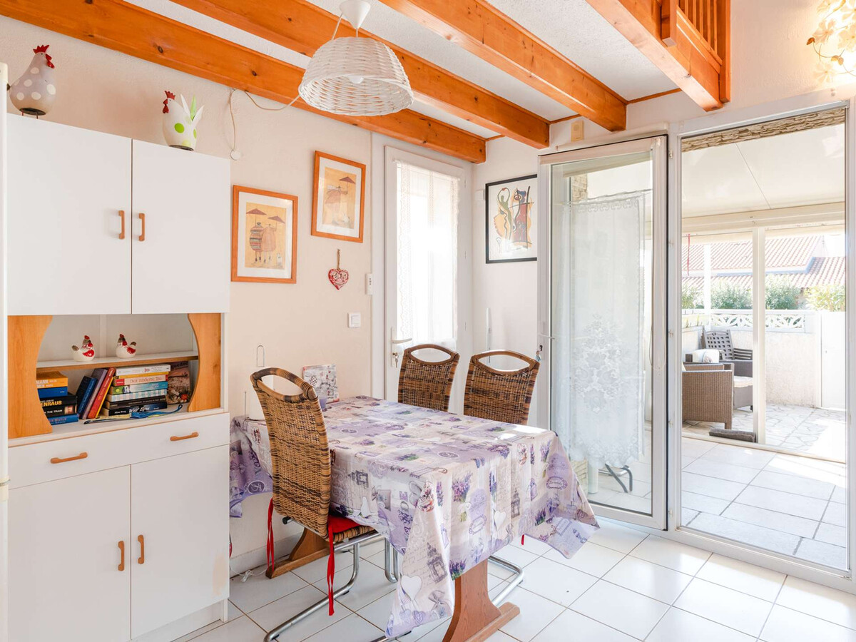 Studio mezzanine climatisé avec piscine à Gruissan - Photo 7