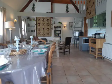 Gîte 4 pers. à Toulon-sur-Allier, poêle à bois et jardin : photo 12