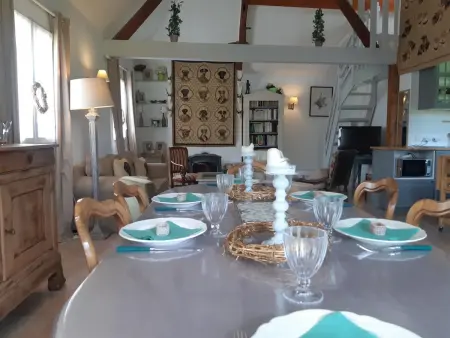 Gîte 4 pers. à Toulon-sur-Allier, poêle à bois et jardin : photo 14