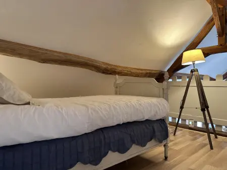 Gîte 4 pers. à Toulon-sur-Allier, poêle à bois et jardin : photo 16