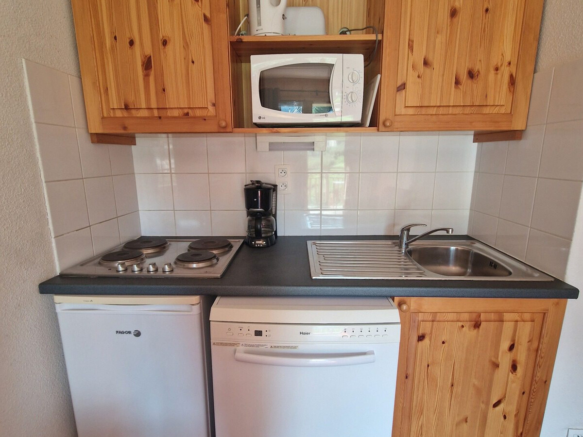 Appartement 2 pièces Valfréjus, balcon sud, 30m télécabine - Photo 4