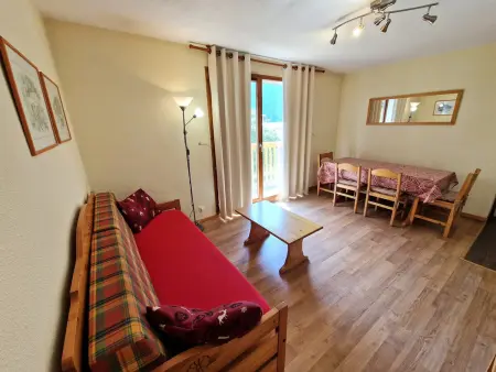 Charmant 2 Pièces + Cabine, Proche Pistes et Centre, 6 Couchages, Modane - Photo 9