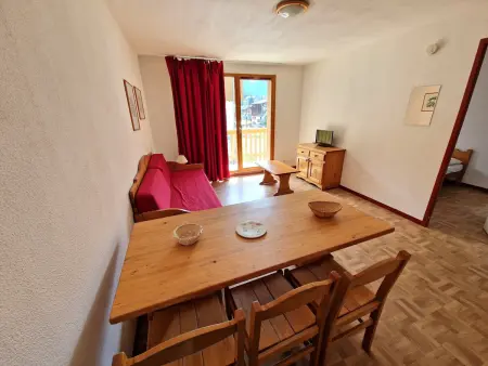 Charmant 3 pièces pour 6 pers. avec balcon, proche télésiège et centre, Modane - Photo 1