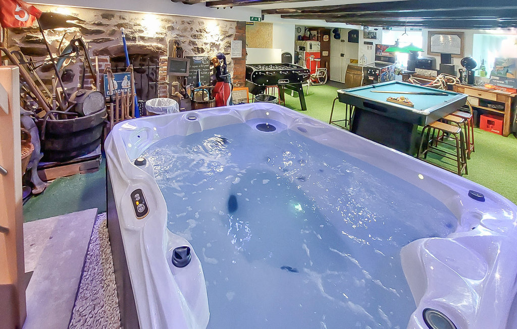 Maison 14 personnes avec jacuzzi et salle de jeux - Photo 2