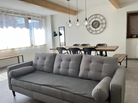 Location maison à Autrans Méaudre en Vercors Autrans, Maison rénovée 4 chambres, terrasse 100m², max 8 personnes