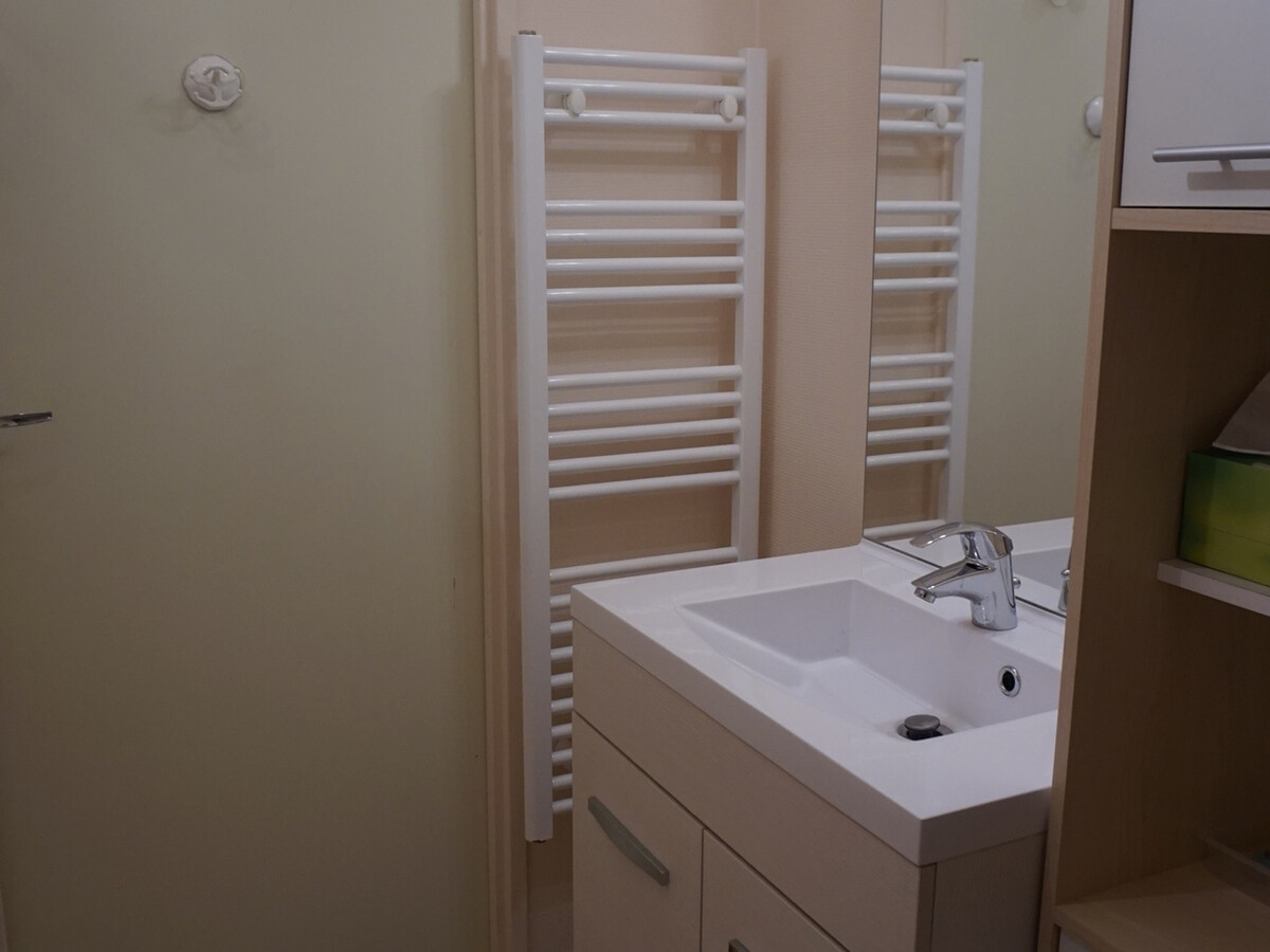Appartement rénové 37m² balcon, 1 km pistes ski - Photo 8