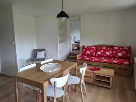 Location appartement à Autrans Méaudre en Vercors Autrans, Appartement charmant rénové 47m², 4 pers, proche pistes ski, parking, WiFi