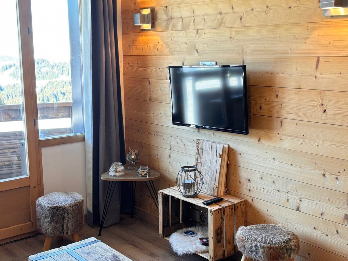 3 pièces rénové avec balcon sud-ouest, vue montagne - Photo 5