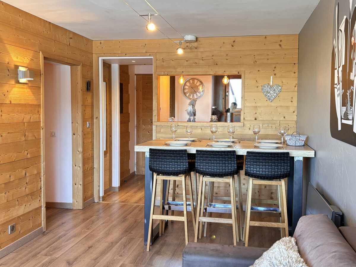 3 pièces rénové avec balcon sud-ouest, vue montagne - Photo 6