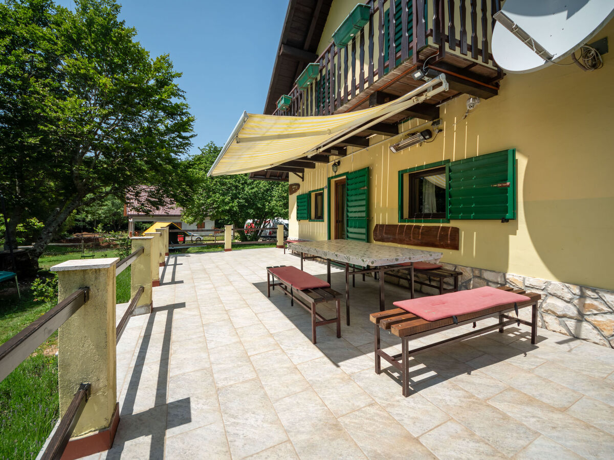 Legendao 2 – Maison 5 chambres en forêt croate - Photo 9