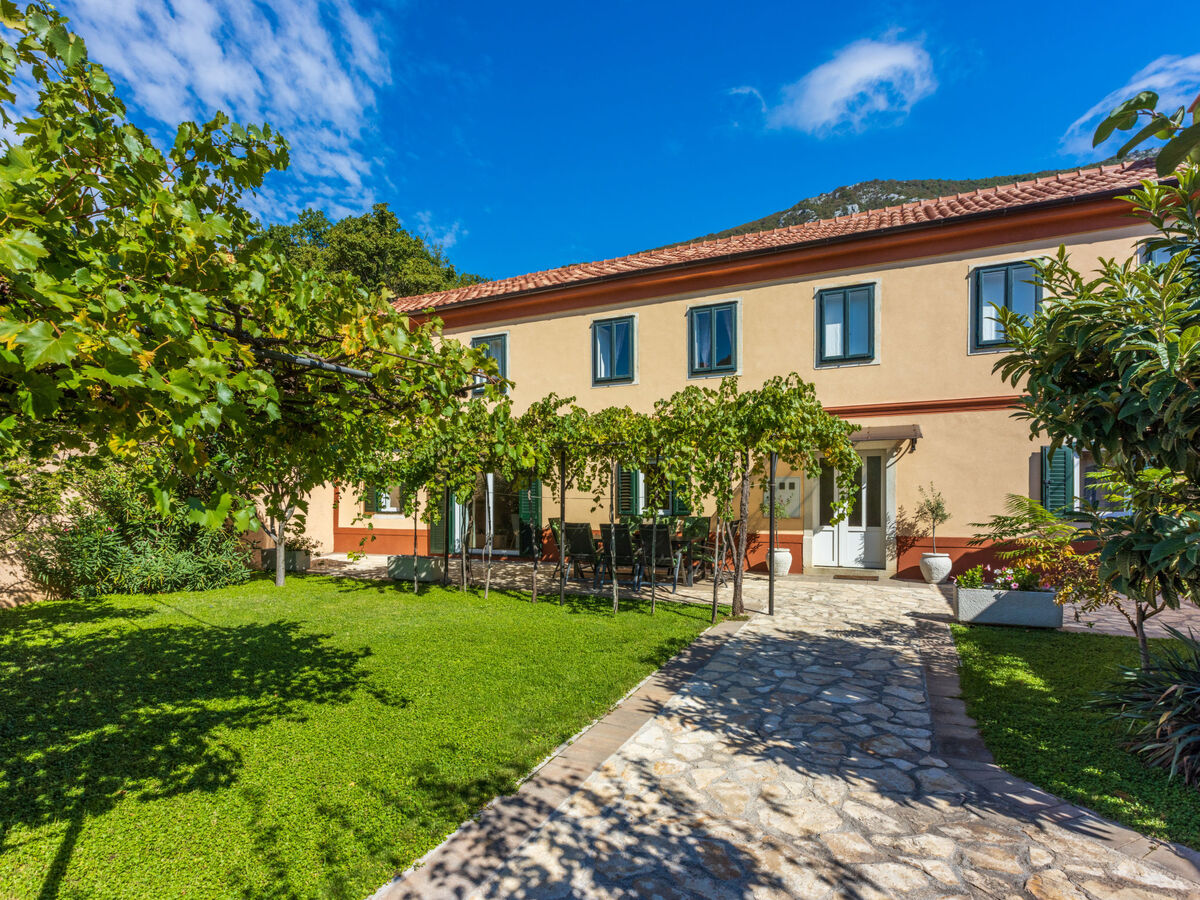 Lukata, maison 10 personnes avec piscine privée - Photo 2