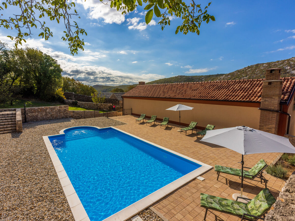 Lukata, maison 10 personnes avec piscine privée - Photo 18