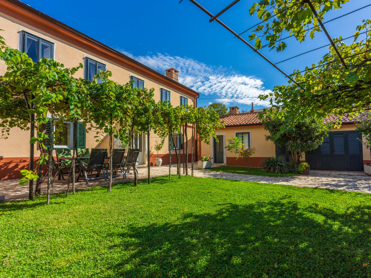 Lukata, maison 10 personnes avec piscine privée - Photo 30