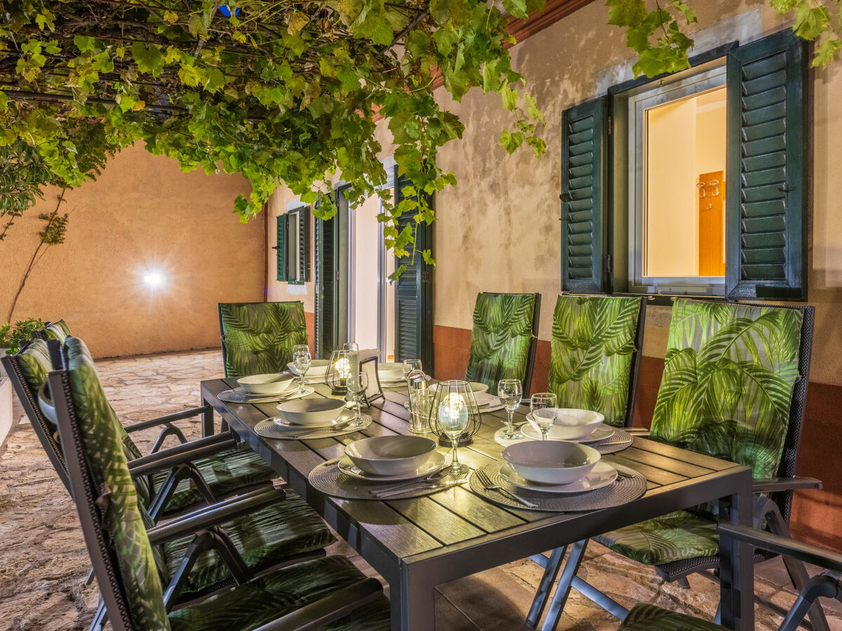 Lukata, maison 10 personnes avec piscine privée - Photo 49