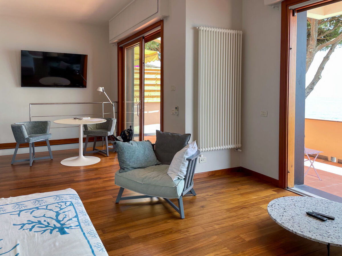 WeSea - Appartement Varazze, vue mer et jardin - Photo 8